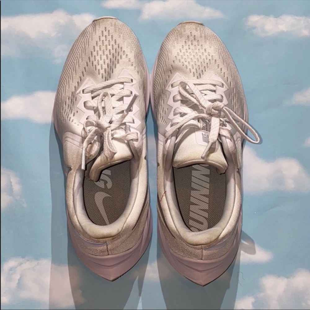 Nike Zoom Winflo Shoes - Picture 1 of 3